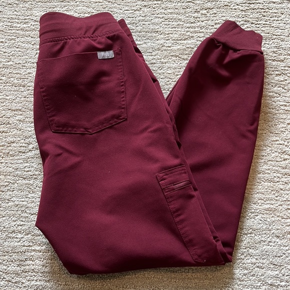 Figs: Zamora Jogger Scrub Pants. Size: XS Petite. Color: Burgundy. - Picture 2 of 5